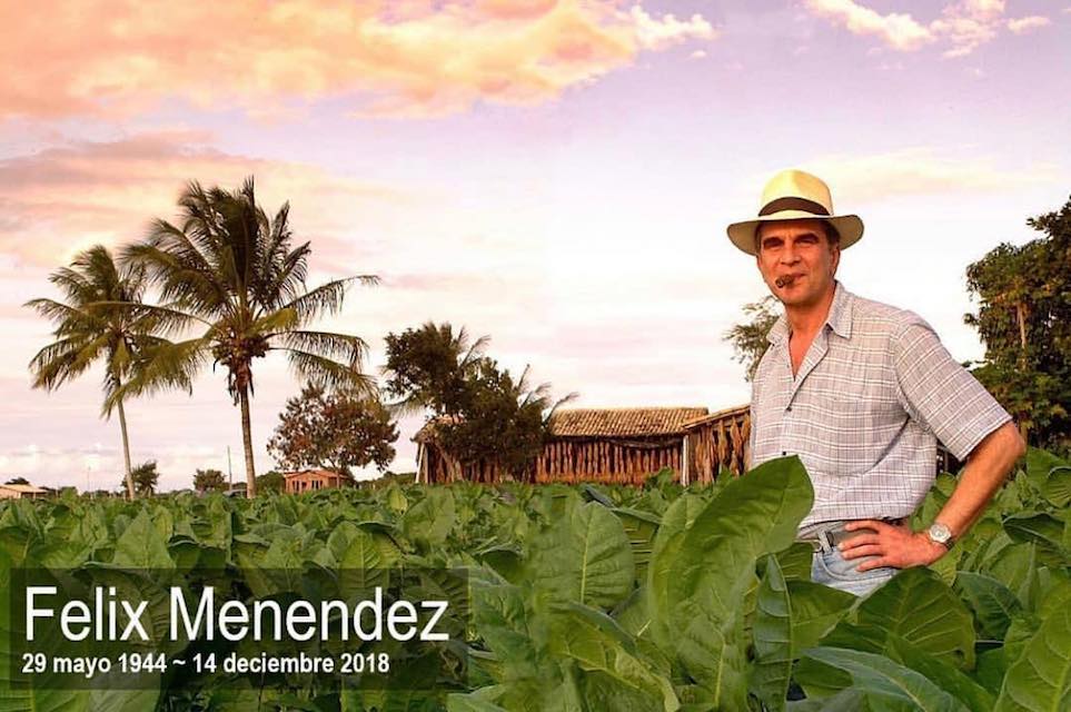 Não poderia deixar de prestar minha homenagem a esta lenda dos charutos “Félix Menendez”