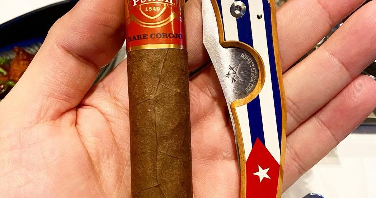 Punch Rare Corojo + Le Petit Flag Series Cuba by Les Fines Lames